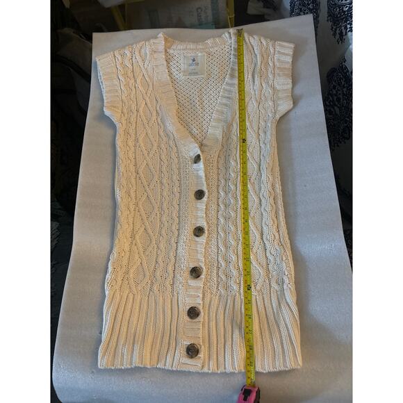 Aerie Cable Knit Cream Sweater Vest  XS GrandmaCore Cozy Comfy Winter Cabincore - Picture 9 of 11